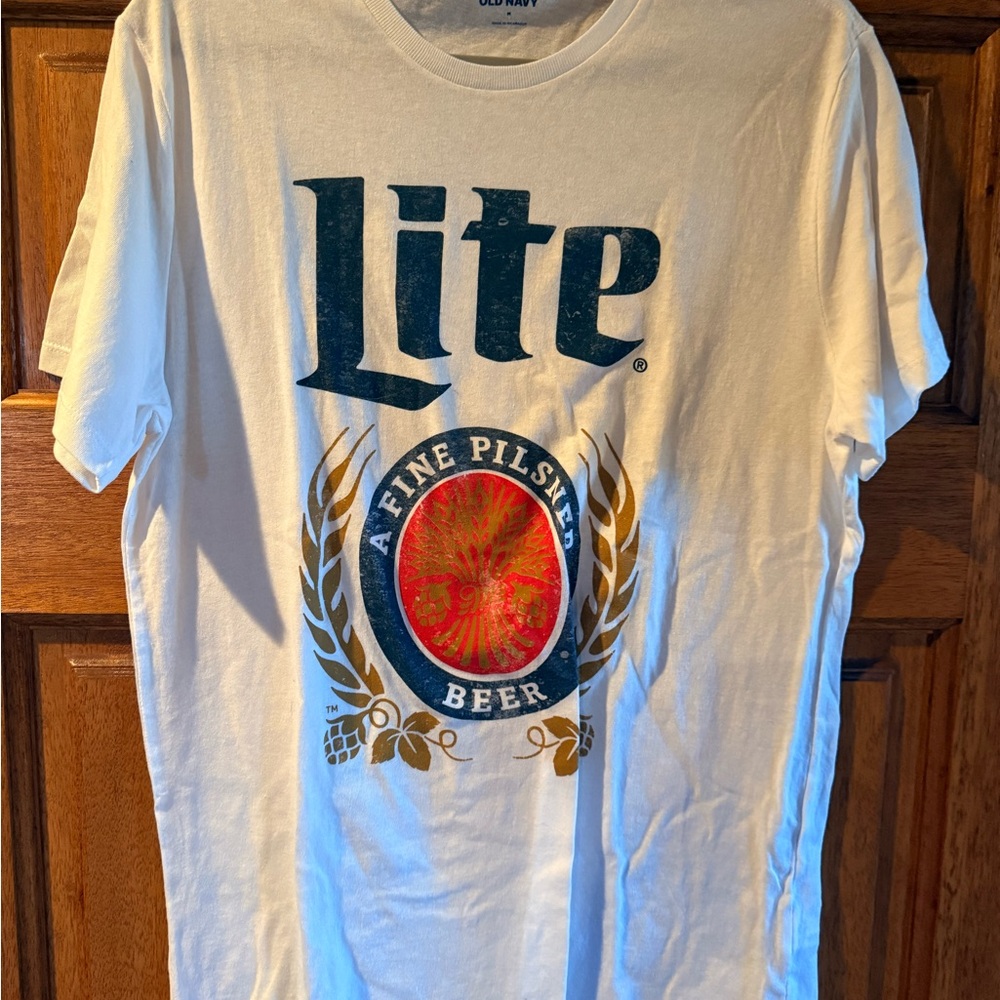 Old Navy White Graphic Tee